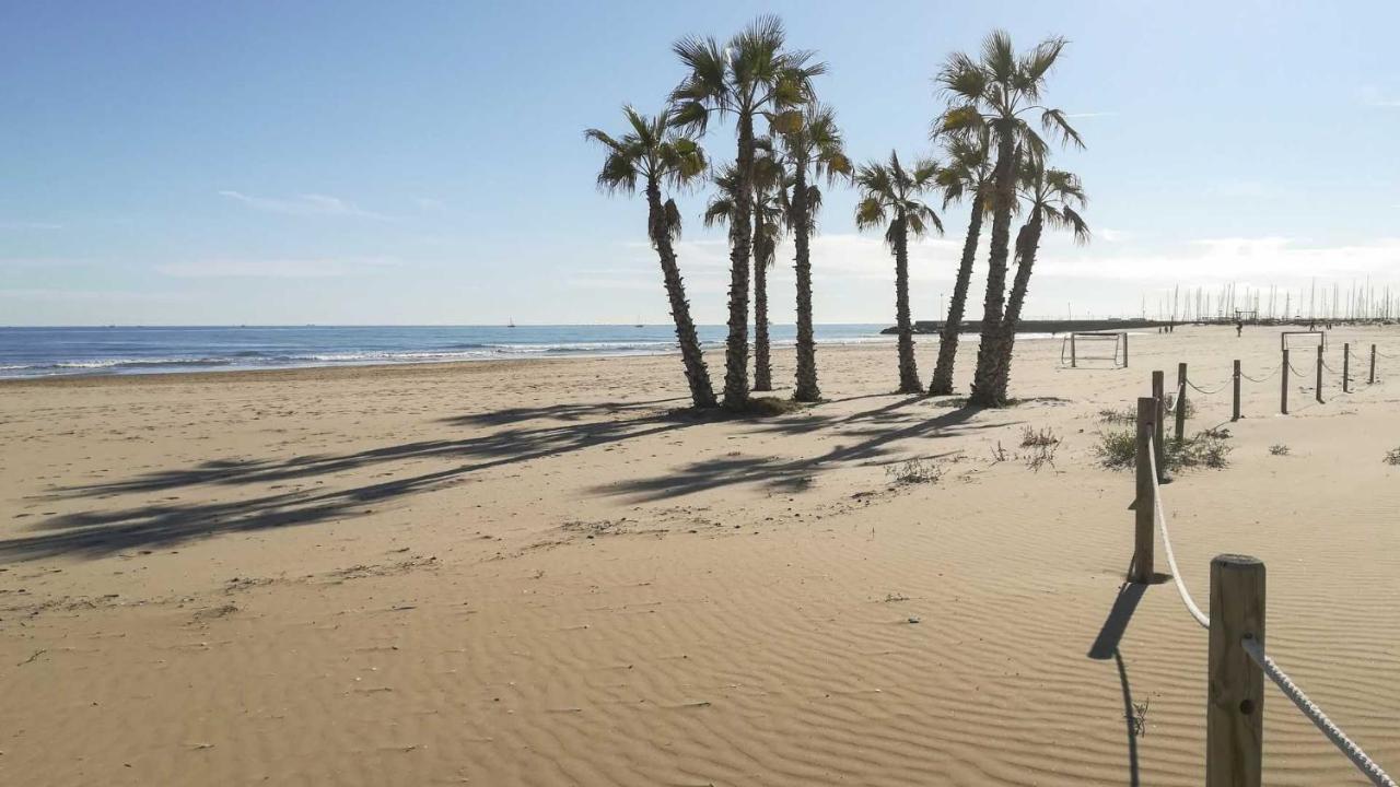 Playa De Canet, Gran Terraza Valencia Exterior photo
