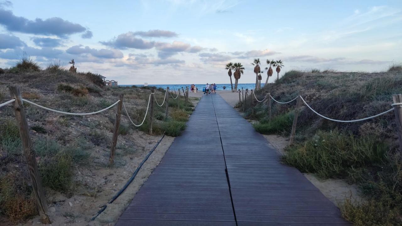 Playa De Canet, Gran Terraza Valencia Exterior photo